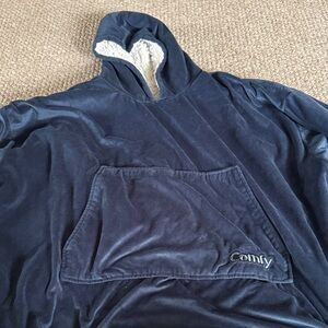 Comfy Navy Blue Hooded Blanket